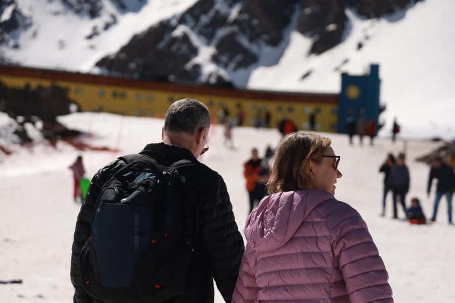 Santiago: Full day tour in Portillo and Laguna del Inca - Laguna Del Inca: The Main Reason To Go