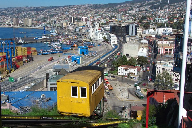Santiago: Full day tour to Valparaiso and Viña del Mar city - Why this coastal day trip works from Santiago