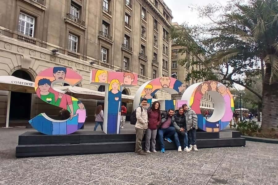 Santiago Half-Day Walking Tour with Hotel Pick up & Brunch - Who should book this Santiago tour