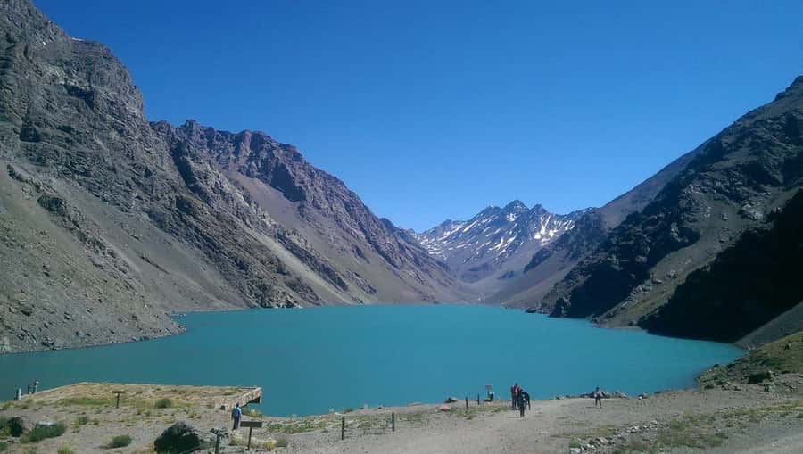 Santiago: Inca Lagoon and Vineyard Visit with Wine Tasting - Who should book this Andes day trip?