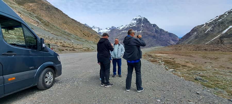 Santiago: Inca Lagoon Tour with Local Vineyard and Tasting - San Esteban and the family vineyard