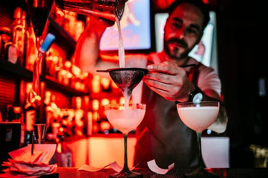 Santiago Pass: The best way to explore the city - The Siete Negronis cocktail