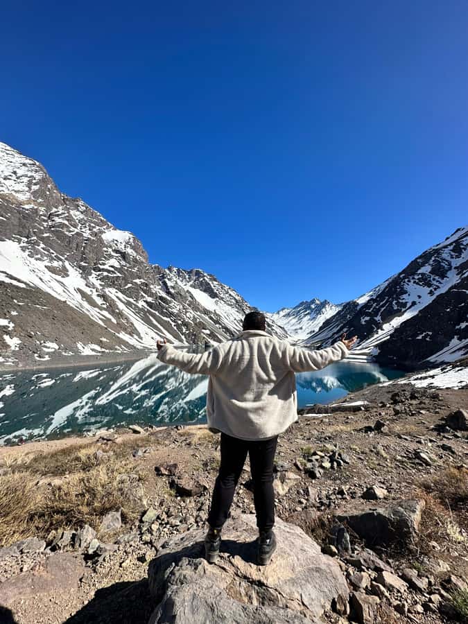 Santiago: Portillo and Laguna del Inca Day Trip with Picnic - Cuesta Caracoles at curve 17