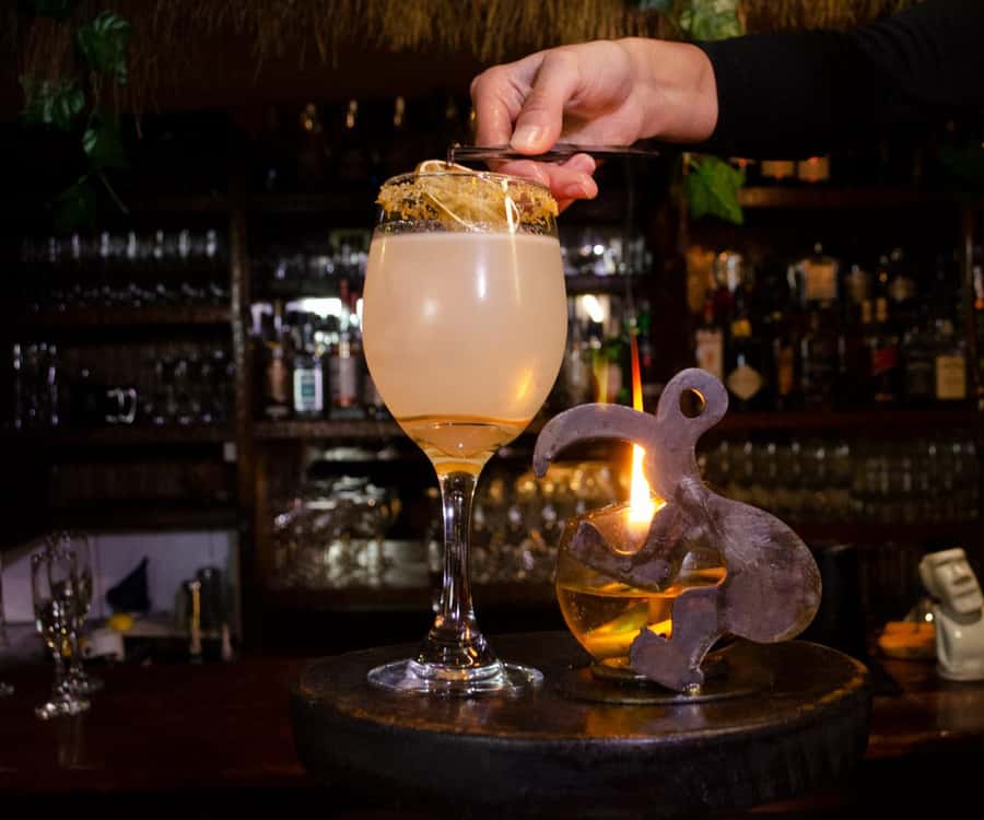 Santiago: Private Dinner & Chilean Folk Show with Transfers - Should you book the Bali Hai dinner show?