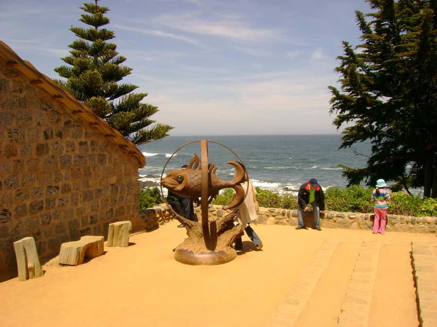 Santiago: Private Pomaire, Isla Negra, and Pablo Neruda Tour - Isla Negra gives this day its reason to exist