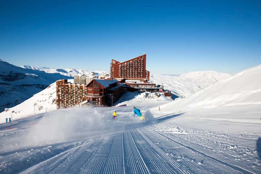 Santiago: Valle Nevado and Farellones Ski-Center Day Trip - The long climb from Santiago into the Andes