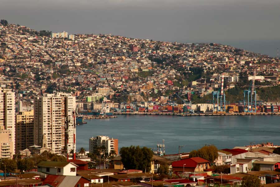 Santiago: Valparaiso, Viña del Mar, & Casablanca Valley Tour - Lunch with a view, but keep your options open