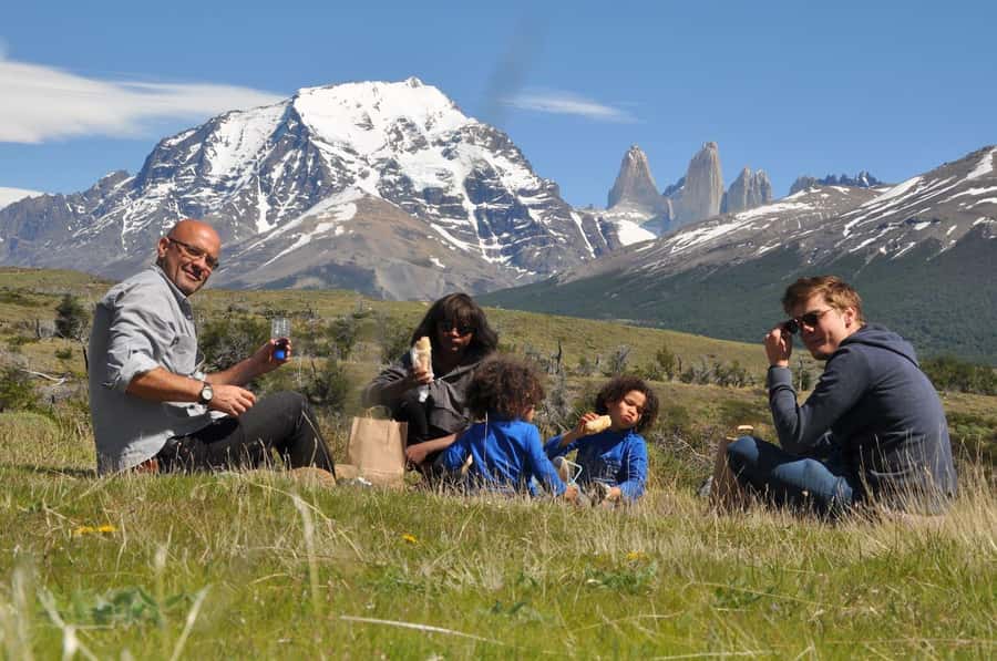 Torres del Paine Day Trip from El Calafate - Lake Nordenskjold and the Cuernos viewpoint
