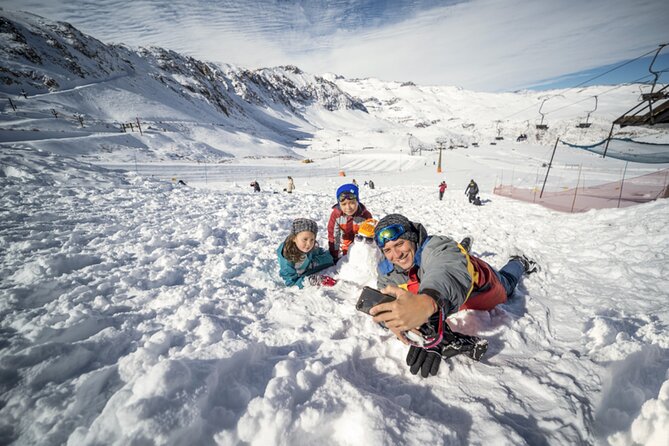 Tour Parque Farellones Ticket+Transportation, optional Snowwear - Timing the visit for a better day