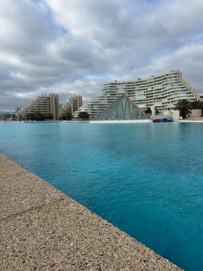 Undurraga + Isla Negra + San Afonso del Mar ----- Full day - What the transport schedule means for you