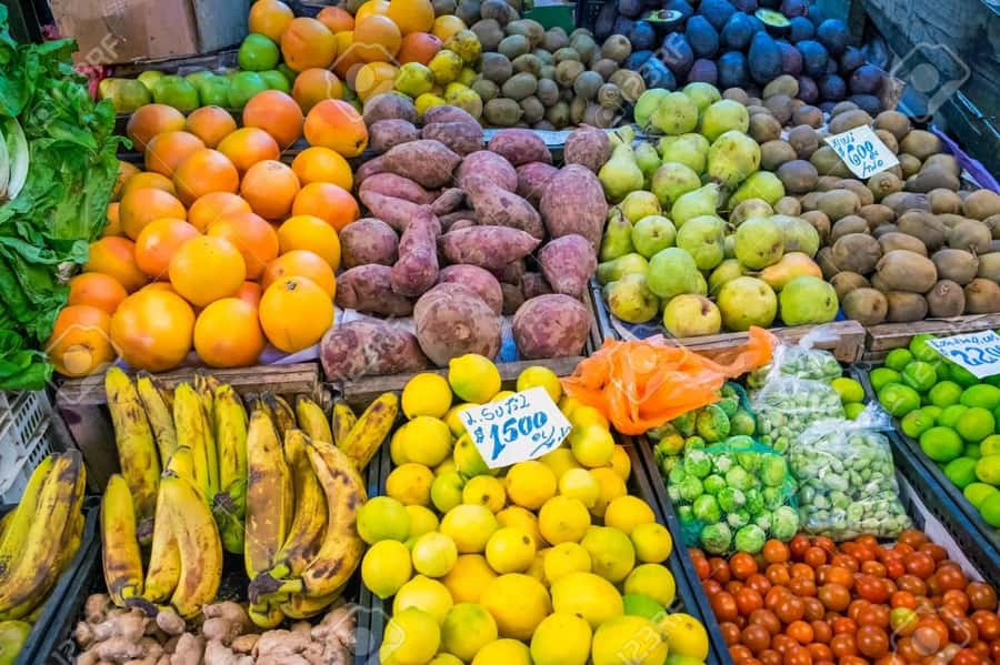 Valparaiso: Chilean Cooking Class with Fresh Market visit - Starting at a Valparaiso market