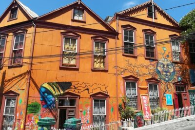 Valparaiso Port and Viña del Mar with wine tasting in Casablanca
