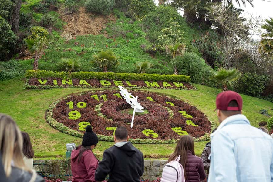 VIÑA DEL MAR AND VALPARAISO TOUR - Valparaiso’s hills provide the real character